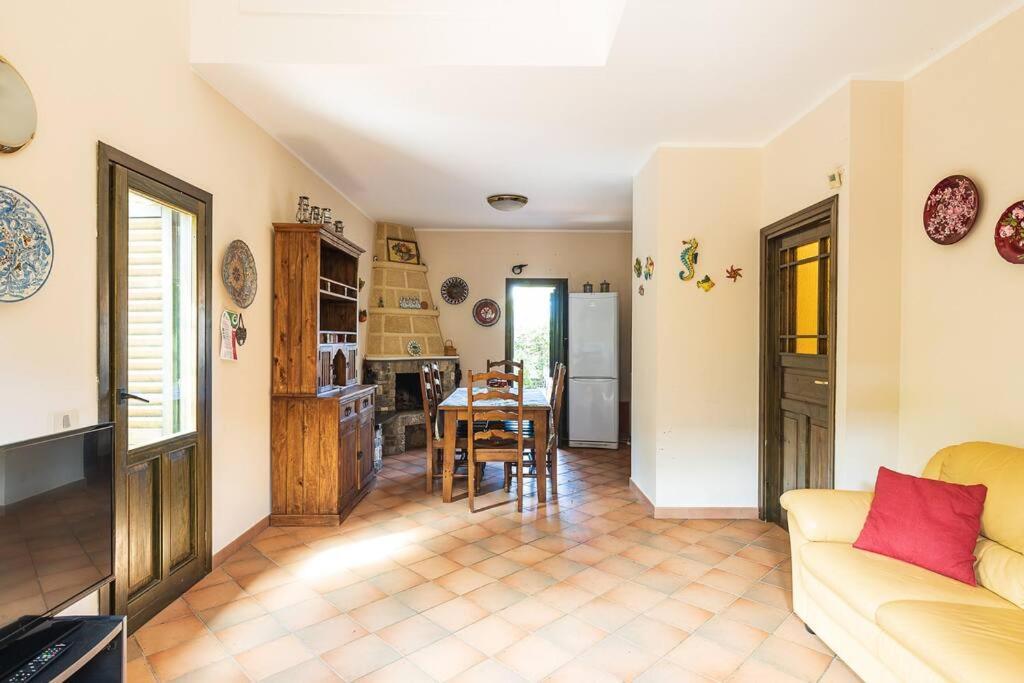 チェファル Casa Al Mare Dei 7 Emiriヴィラ エクステリア 写真
